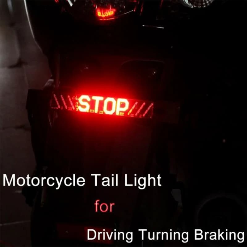 Feu arrière de moto 51 LED avec fonction stop, clignotant, éclairage de plaque d'immatriculation et 