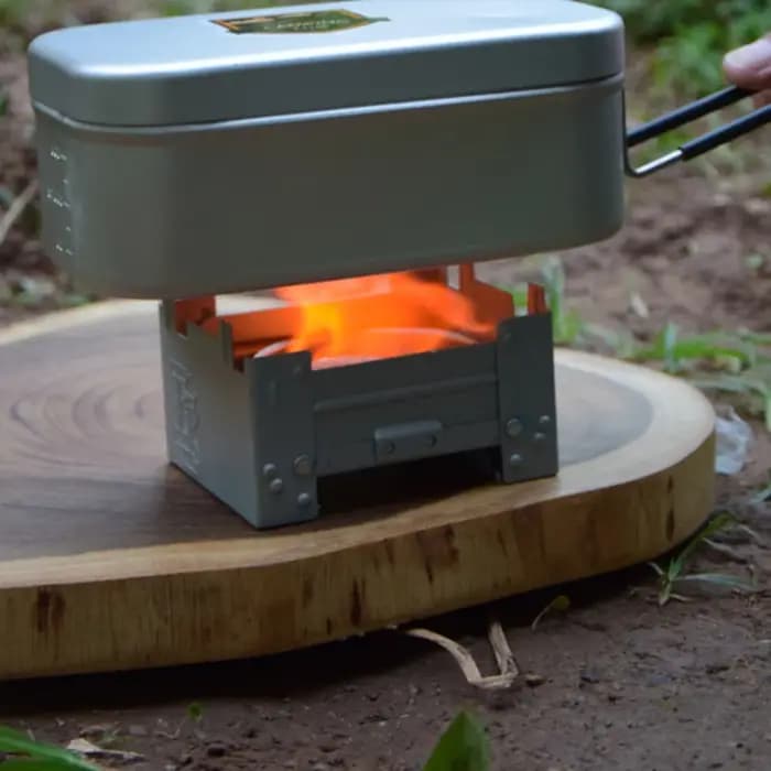 Four pliant portatif de carburant d'alcool solide d'extérieur Mini brûleur de pique-nique poêle de Camping en fer